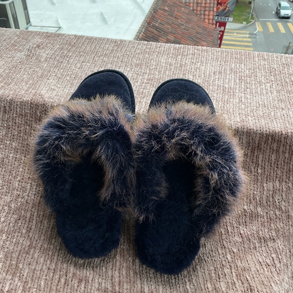 EMU Australia Mayberry Lava Slippers - size 6 women’s - Picture 2 of 4